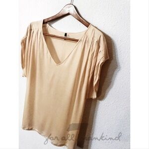 7 For All Mankind pleated sleeves blouse NWOT